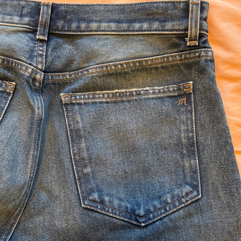 Madewell Petite Dean Easy Straight Jean - Picture 10 of 16